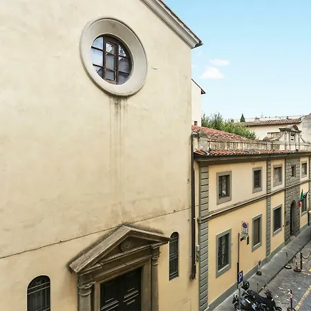 Butterfly Homestay Florence